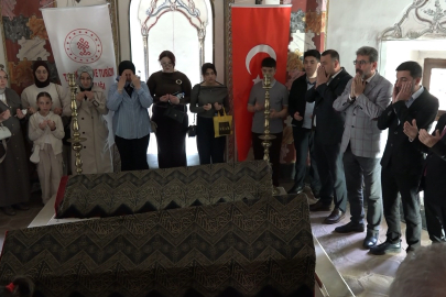 Fatih Sultan Mehmed'in annesi Hüma Hatun dualarla yad edildi