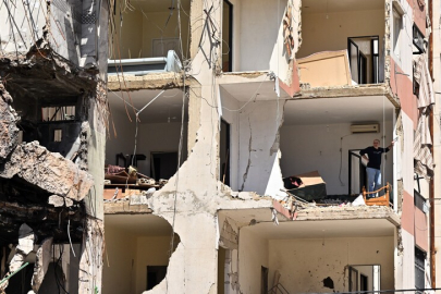 İsrail'in Lübnan'ın güneyindeki 4 bölgeye düzenlediği hava saldırılarında 15 kişi hayatını kaybetti