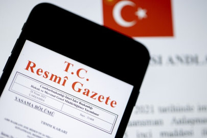 KÖİ projeleri ve yapım işlerine ilişkin belgelere dair düzenleme yapıldı