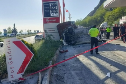 Zonguldak'ta takla atan otomobilin akaryakıt istasyonundaki çocuklara çarpması sonucu 6 kişi yaralandı