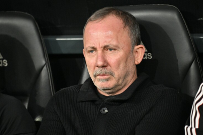 Beşiktaş'ta teknik direktör Sergen Yalçın ile yollar ayrıldı