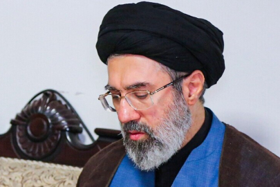 İran lideri Hamaney: Savaş durumunun devamı halinde başka cepheler açılacak