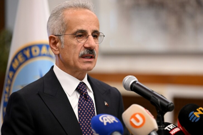 Bakan Uraloğlu: Havacılık alanında 247 milyon yolcuyla Cumhuriyet tarihimizin rekorunu kırdık