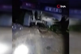 Direksiyon hakimiyetini kaybeden sürücü şarampole uçtu