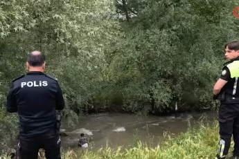 Bursa’da korku dolu anlar! Dereye kapılan genç kurtarıldı