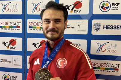 Avrupa şampiyonu milli karateci Enes Özdemir, altın madalyanın gurunu yaşıyor
