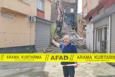 Sağanak ve deprem sonrası metruk binanın bir kısmı yıkıldı