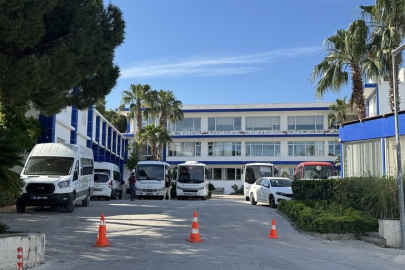İzmir'de Güzelbahçe Belediyesine yönelik operasyonda Belediye Başkanı ve 4 şüpheli yakalandı