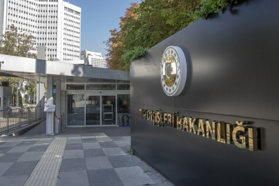 Türkiye, Almanya'daki Solingen faciasında hayatını kaybedenleri andı