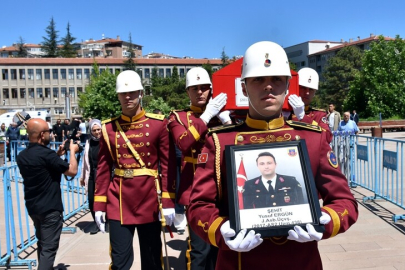 Ankara'da trafik kazasında şehit olan Jandarma Astsubay Üstçavuş Ergün, Kırıkkale'de son yolculuğuna uğurlandı