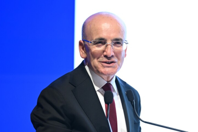 Bakan Şimşek: Ekonomimiz büyümesini 23 çeyrektir kesintisiz sürdürdü