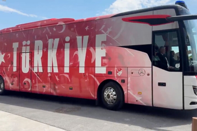 Dünya Kupası'nda mücadele edecek A Milli Futbol Takımı, ABD'ye gitti