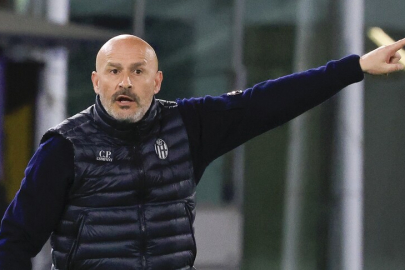 Beşiktaş, teknik direktör Vincenzo Italiano ile görüşmelere başlandığını KAP'a bildirdi
