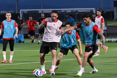 A Milli Futbol Takımı, Arizona'daki ilk idmanını taraftar eşliğinde yaptı