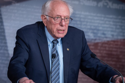 ABD'li Senatör Sanders, ABD-İsrail savunma entegrasyonunu öngören maddeye karşı çıkacağını belirtti