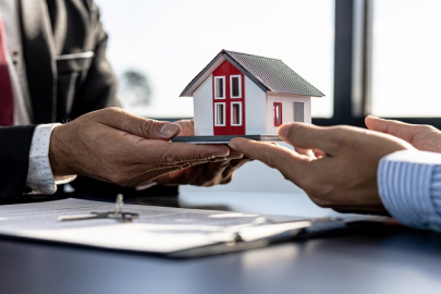 BURSA OSMANGAZ������'DE İCRADAN SATILIK TAŞINMAZIN İLANI