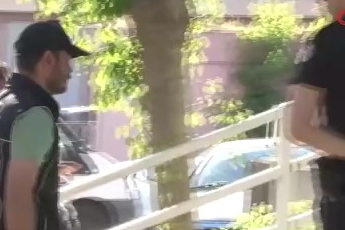 Ünlülere yönelik 'uyuşturucu' soruşturmasında 9 tutuklama
