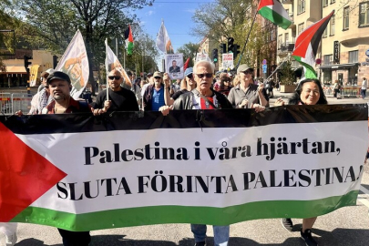 İsveç'te, İsrail'in Filistin ve Lübnan saldırıları protesto edildi