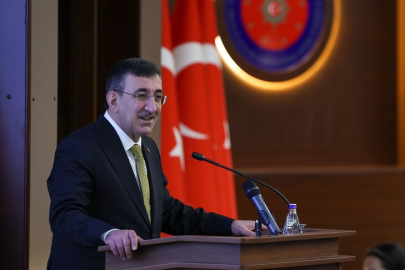 Cumhurbaşkanı Yardımcısı Yılmaz: Devlet ve millet aynı yöne bakmıyorsa o ülkenin kalkınması mümkün değildir