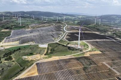 Küresel enerji yatırımlarının yıl sonunda 3,4 trilyon dolara ulaşması bekleniyor