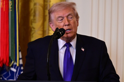 Trump, amaçlarının İran'daki uranyuma "sahip olmak değil yok etmek" olduğunu savundu