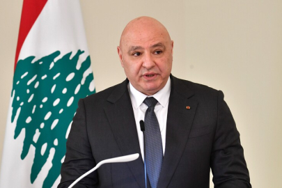 Lübnan Cumhurbaşkanı Avn, Washington'daki İsrail görüşmeleri öncesi müzakere heyetiyle bir araya geldi