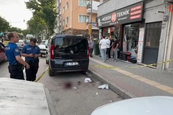 Sosyal medyada başlayan husumet kanlı bitti! 22 yaşındaki genç öldürüldü