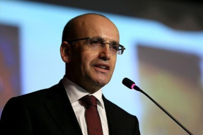 Bakan Şimşek: Dezenflasyon hedefimiz doğrultusunda kararlılıkla çalışmayı sürdürüyoruz