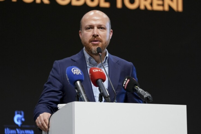 Bilal Erdoğan, "Peygamberimiz Temalı Yapay Zeka ile Dijital İçerik Geliştirme Projesi"nin ödül töreninde konuştu: