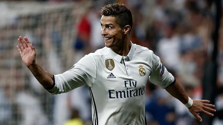 Ronaldo, Real Madrid'e resmen veda etti
