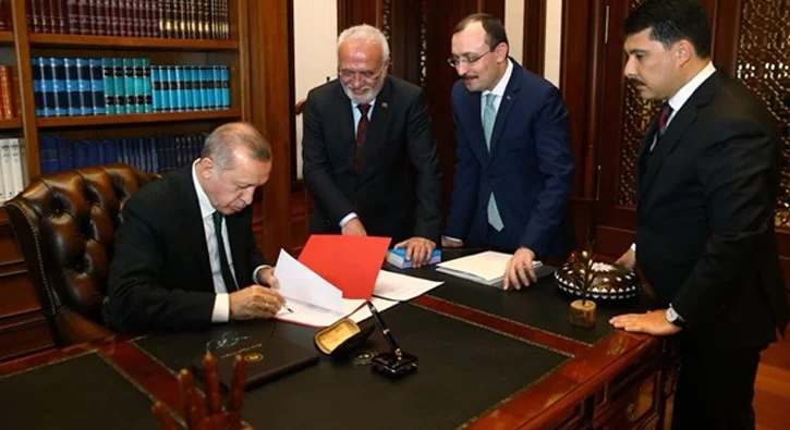 Erdoğan, cumhurbaşkanı adaylığı muvafakatnamesini imzaladı