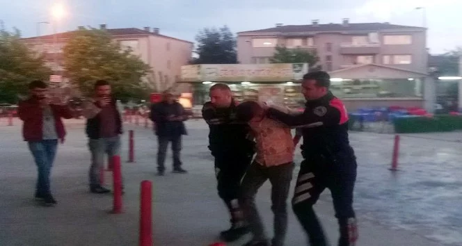 Bursa'da cezaevi firarisi nefes kesen kovalamacayla yakalandı