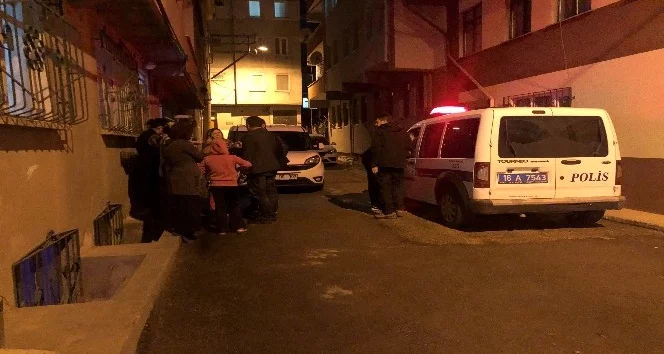 Bursa'da Eski eşini darp eden şahsa mahalleli saldırdı
