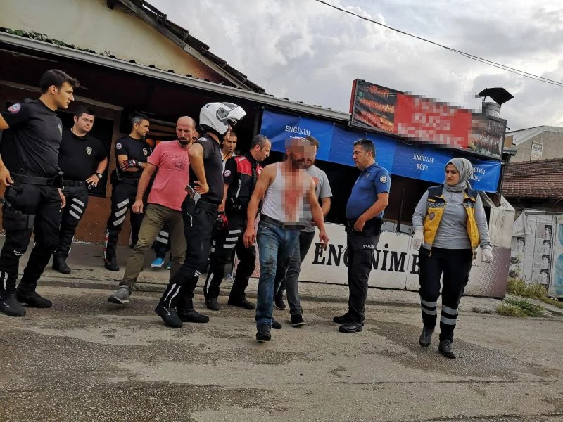 Bursa'da kavgada satırlar konuşmuş, 5 kişi yaralanmıştı! Olayla ilgili bir kişi tutuklandı