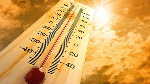 Aşırı sıcaklardan 54 kişi öldü