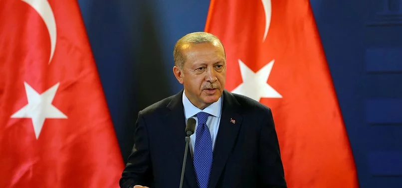 Cumhurbaşkanı Erdoğan Türkiye-Macaristan İş Forumu'nda konuşuyor
