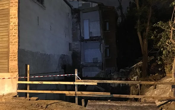 İstanbul'da çökmek üzere olan bir bina boşaltıldı