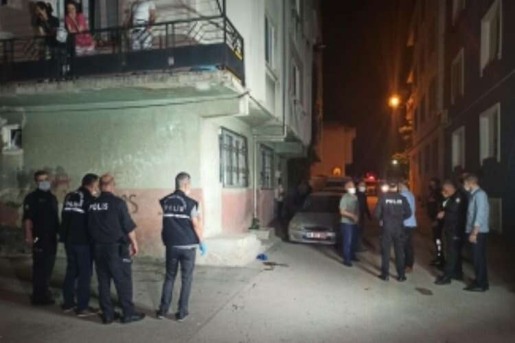 Bursa’da kavga ihbarına giden polis ekibine silahlı saldırı: 1'i polis, 2 yaralı