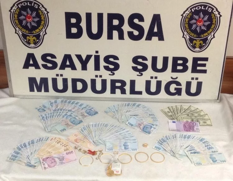 Bursa'da 'sahte polis' operasyonu!