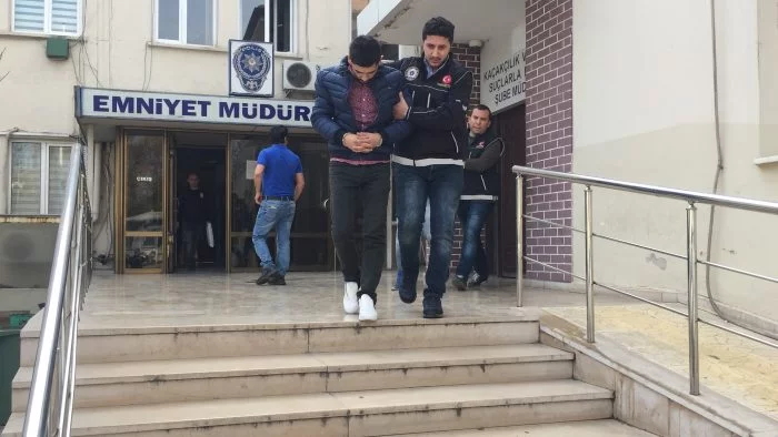 Narkotik geçit vermiyor! Bursa'da 2 zehir taciri daha yakalandı