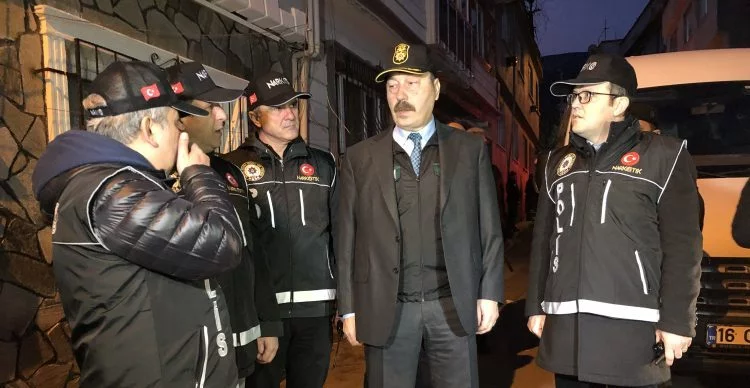 Bursa'da 4 bin polisli Narko Timsah operasyonunda 100 torbacı gözaltına alındı!