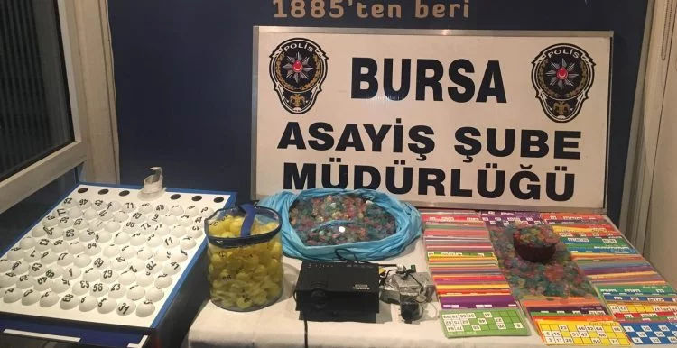 BURSA-Ahlak polisinden eş zamanlı kumar baskını