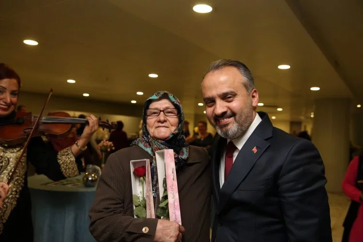 Bursa'da kadınlar 'iz' bıraktı