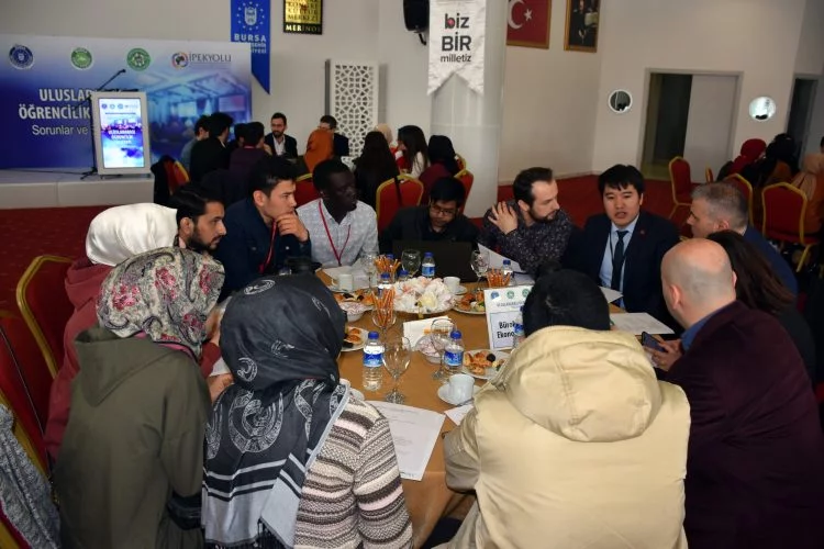 Bursa Kent Konseyi uluslararası öğrencileri bir araya getirdi