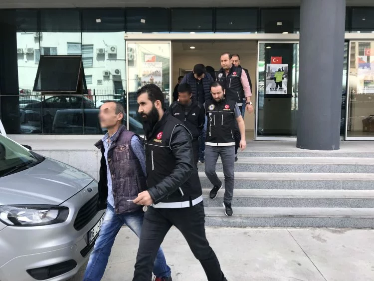 Bursa'da zehir tacirlerine operasyon! 7 kişi yakalandı