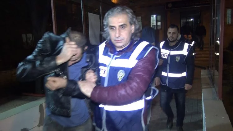 Bursa'da 50 bin liralık vurgun yapan çete yakayı ele verdi
