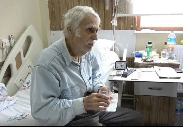 Bursa'da tedavi gören Eşref Kolçak; 'Çalışarak ölmek istiyorum'