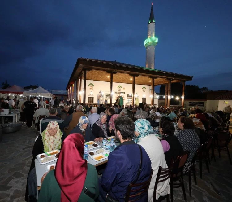 Başkan Aktaş'tan Bulgaristan'da iftar yemeği
