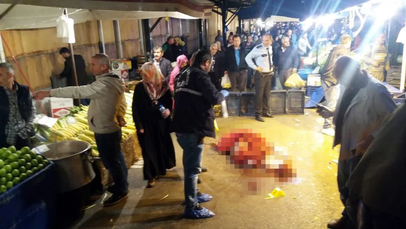 Bursa'da mandalinayı beğenmeyince pazarcıları vurmuştu! O emekli polisin yargılanmasına devam edildi