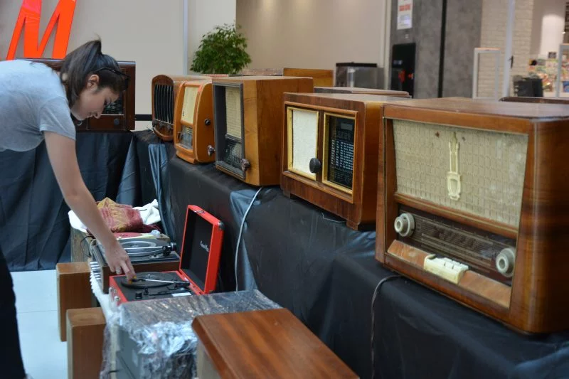 Asırlık radyo ve televizyonlar Bursa'da ziyaretçilerini bekliyor